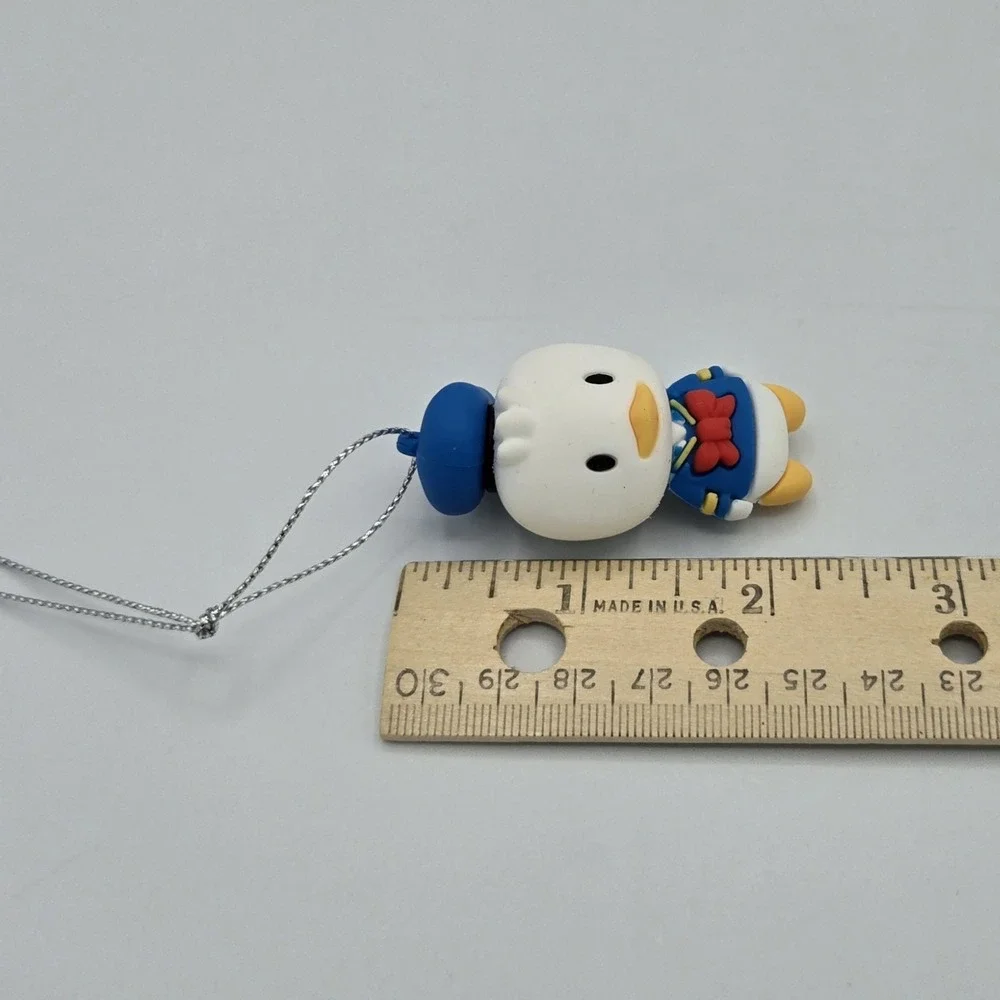 HALLMARK MYSTERY ORNAMENTS DISNEY DONALD DUCK‎ 2